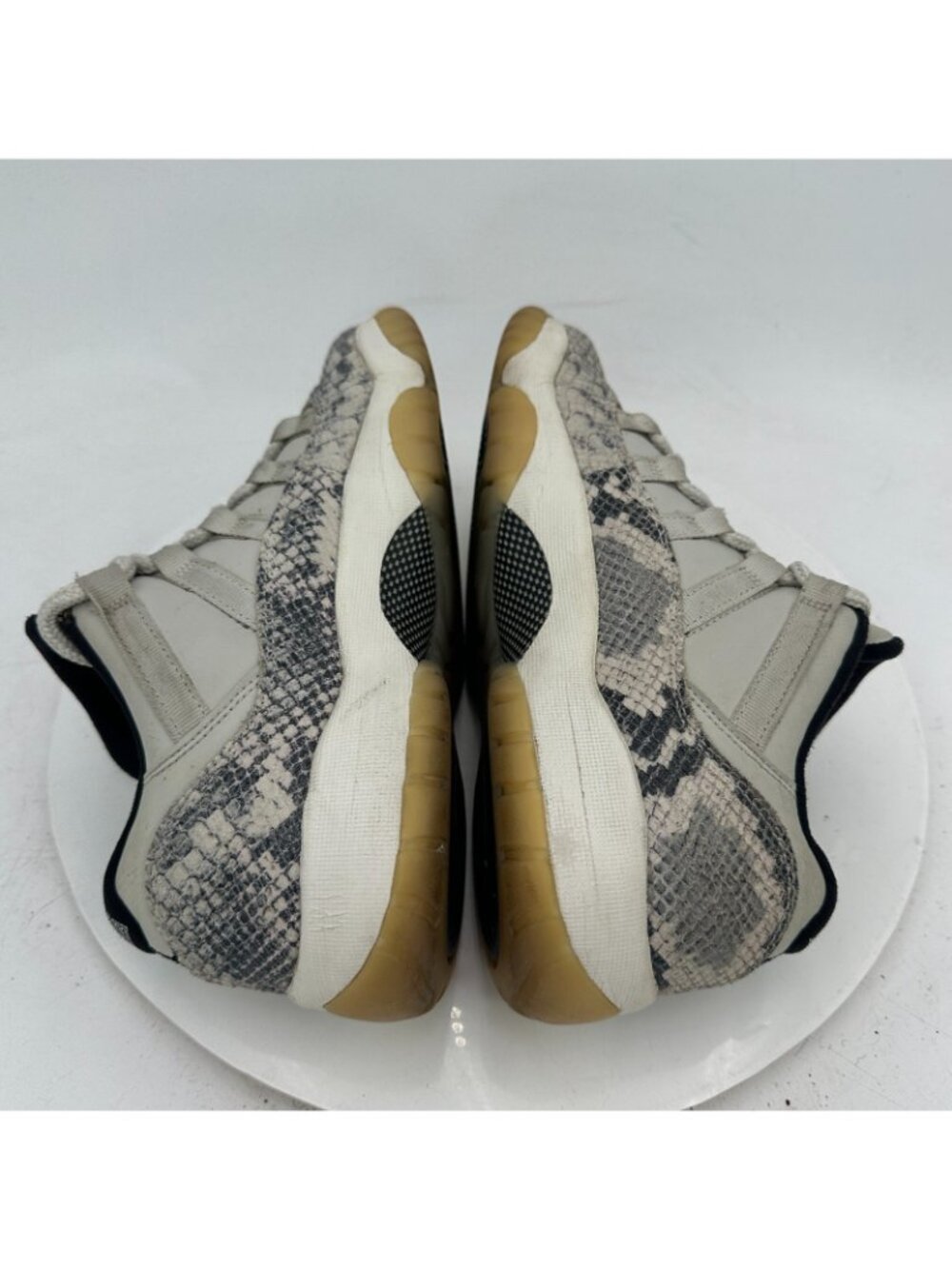 Nike Air Jordan 11 Youth Size 6Y Women 7.5 CD6847 002 Light Bone Snakeskin Shoes - Picture 6 of 10